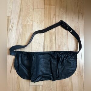 Black Leather and Suede shoemaker belt Bag